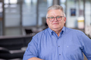 Herr Matthias Winkler